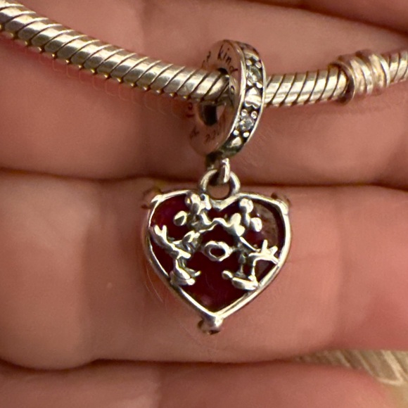 Pandora Silver Heart Dangle Charm with Floral Cutout - Silver - Picture 4 of 5